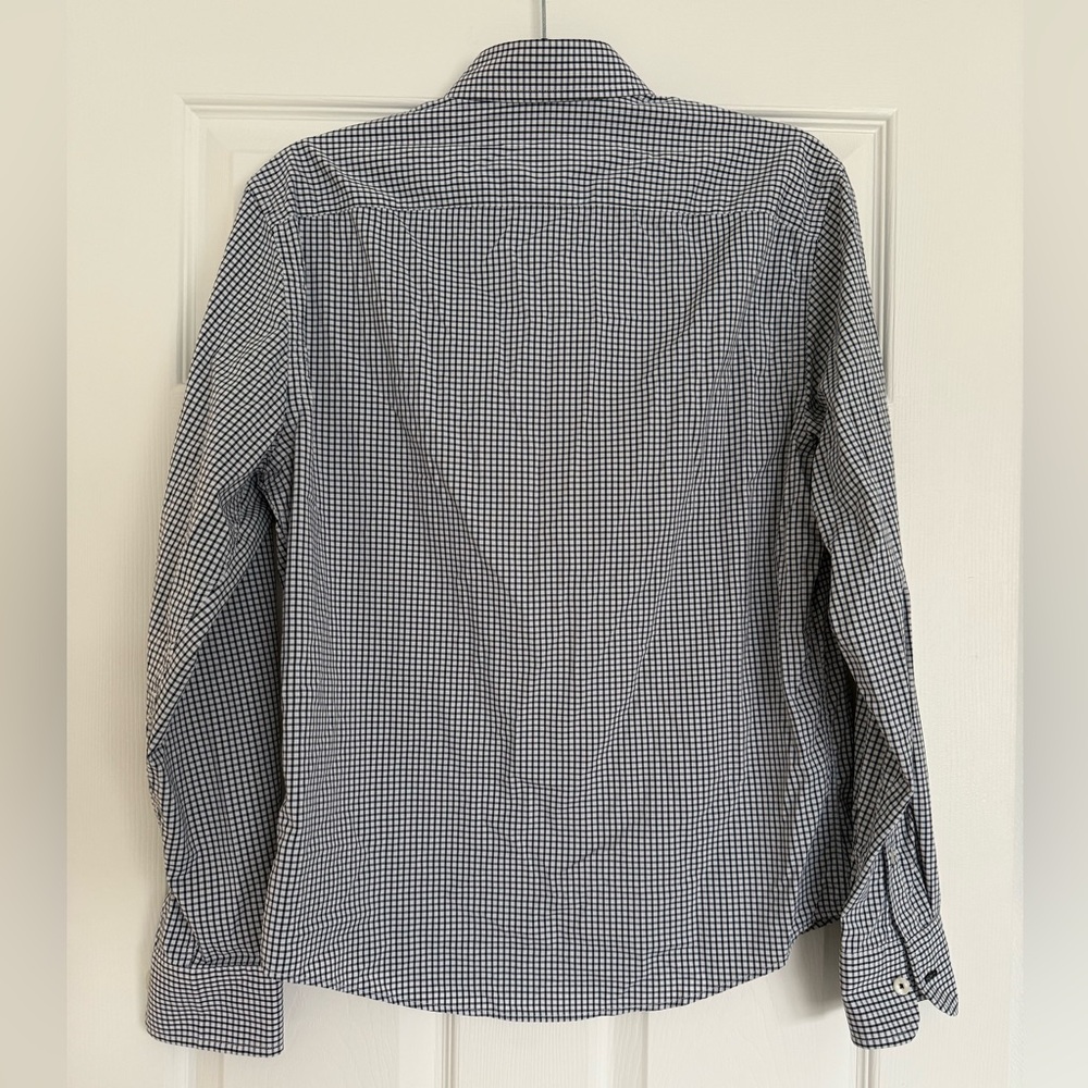 Untuckit Men’s Performance Slim Fit Button Down - image 3